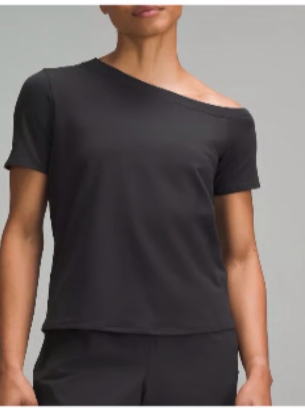 lululemon athletica Black Short Sleeve Scoop Neck Top